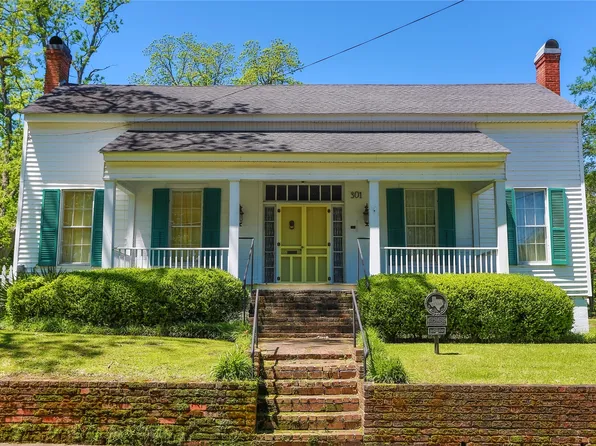 301 S Alley St, Jefferson, TX 75657