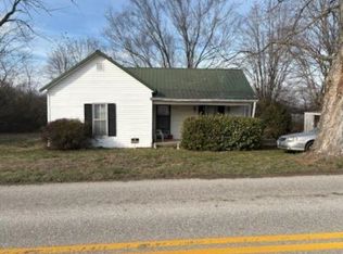 7438 Old Bowling Green Rd, Glasgow, KY 42141