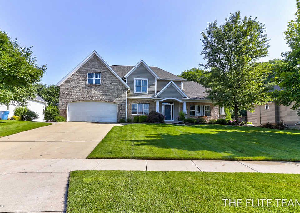 1st image of 4407 Oak Meadow Dr