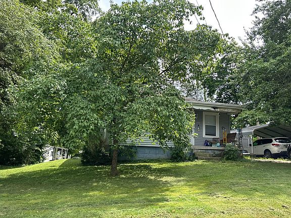 3rd image of 217 Monon Dr