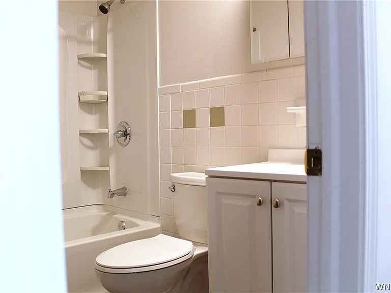116 Berehaven Dr #LEFT — Photo 6