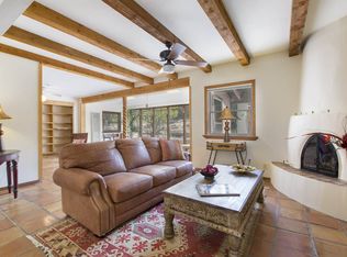 2017 Calle Lejano, Santa Fe, NM 87501