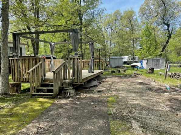 3-157 Woodhaven Lakes, Sublette, IL 61367