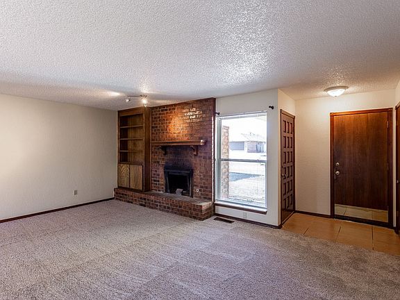 2nd image of 1016 Summerton Pl