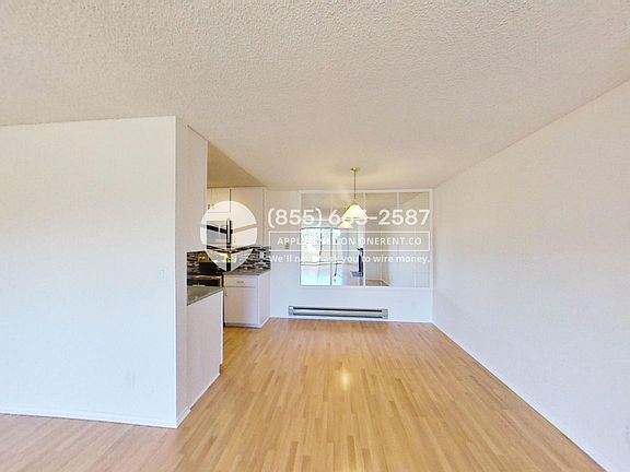 2nd image of 1031 Cherry Ave APT 7