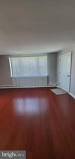 E Fariston Dr — Photo 29