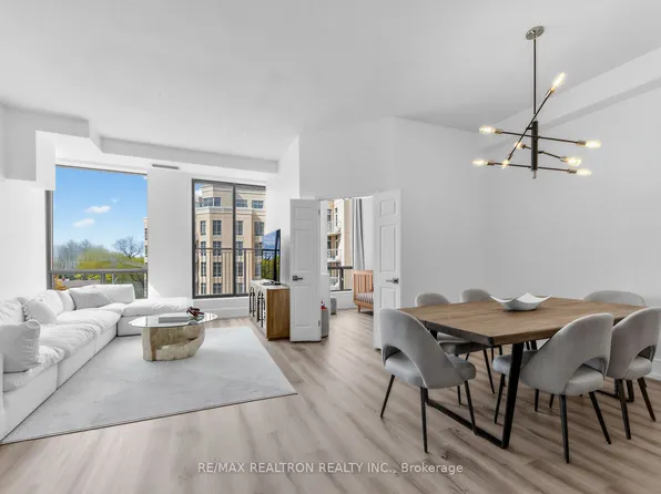 500 Glencairn Ave #503, Toronto, ON M6B 1Z1