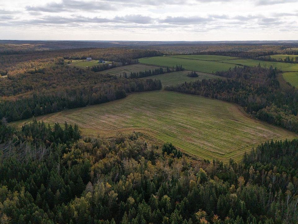 2nd image of 1132 Rattenbury Rd N #1124