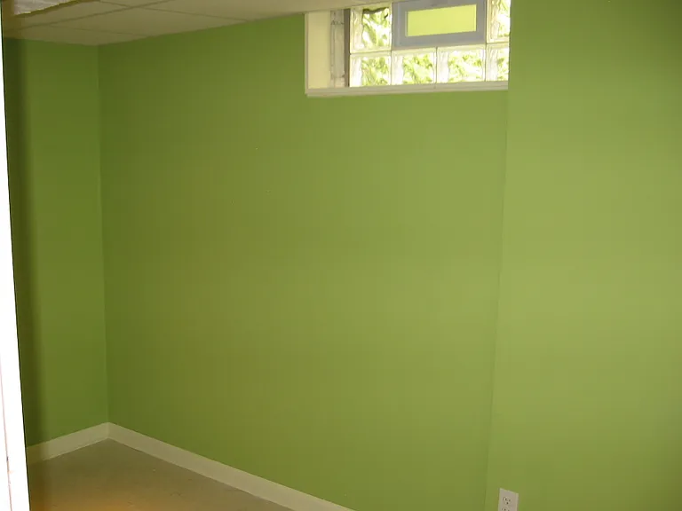 23080 Rensselaer St — Photo 6