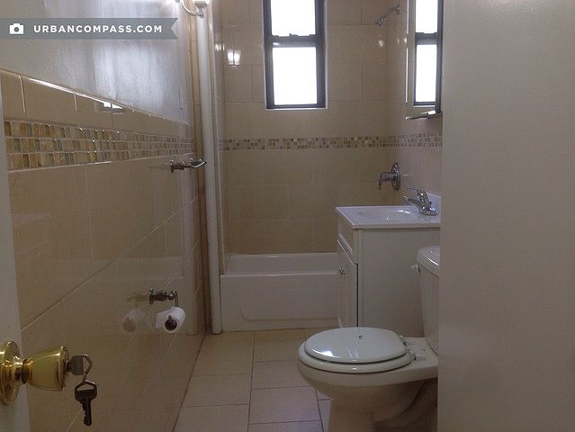 1st image of 3452 43rd St APT 1L