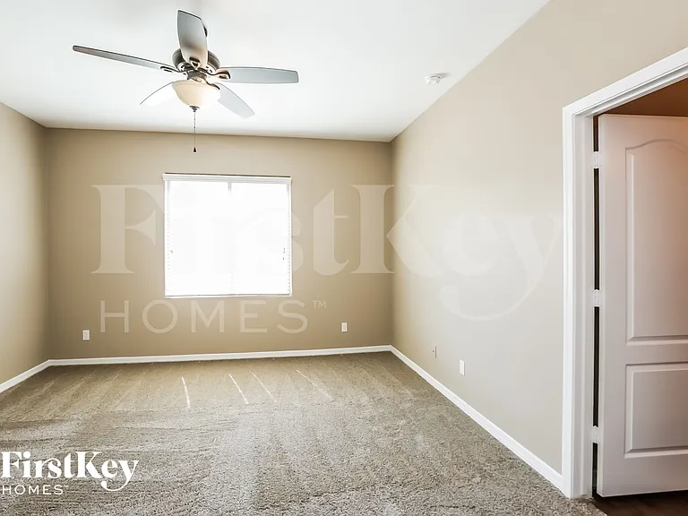 38105 W Isabella Ln — Photo 6