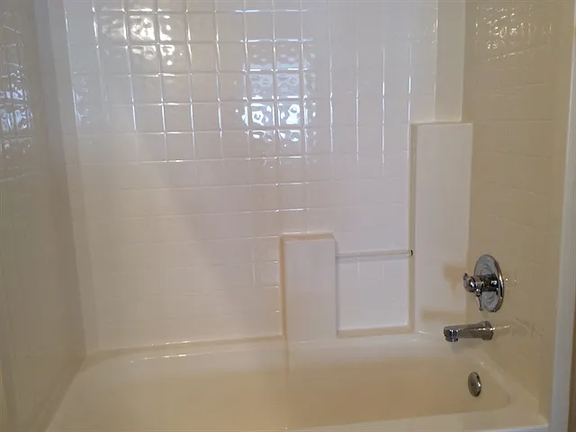 6685 Wimbledon Dr — Photo 10