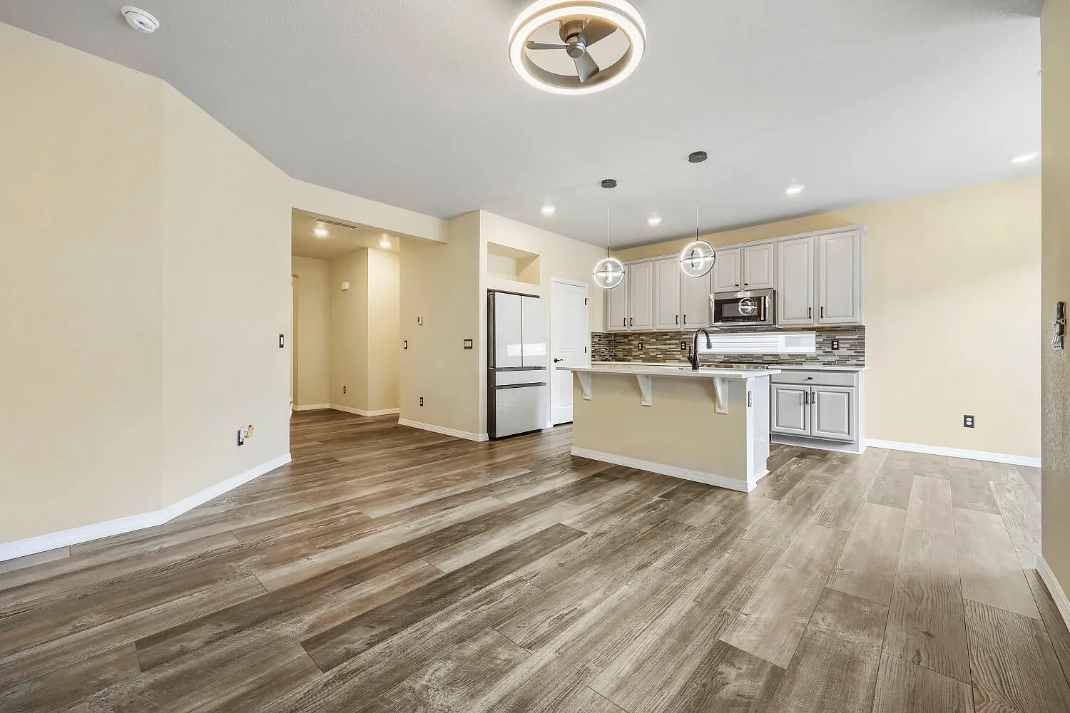 5865 Torrisdale View - 1 — Photo 3