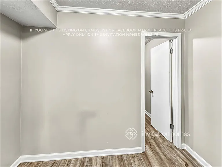 4412 Bryant Dr SW — Photo 8