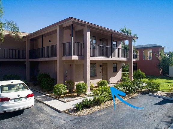 4th image of 131 SW 47th Ter APT 106