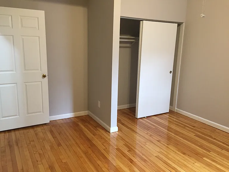 36 Abbott Street — Photo 34