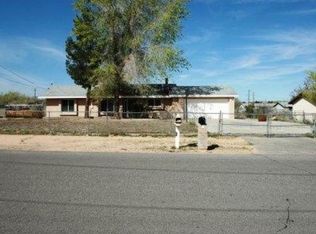 9488 Tecate Ave, Hesperia, CA 92345