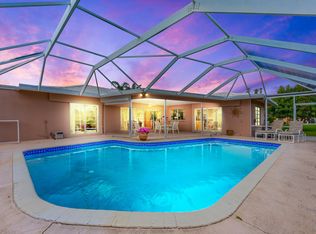 3673 SE Fairway, Stuart, FL 34997