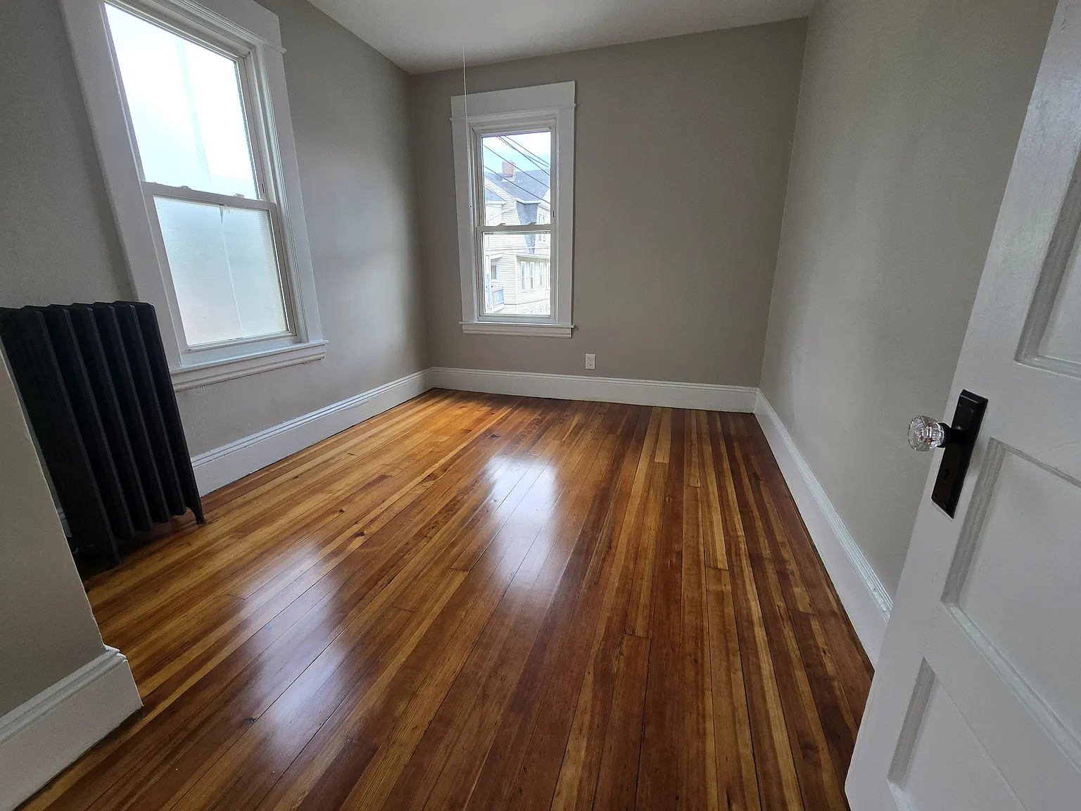 3 bed, $1,700 — Photo 4