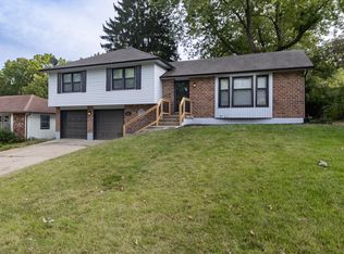1235 NE 52nd Ter, Kansas City, MO 64118