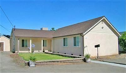 1st image of 3243 Holly Dr