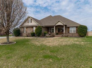 134 Cross Hall Loop, Bowling Green, KY 42104