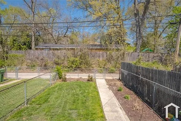 806 Benninghaus Rd — Photo 31