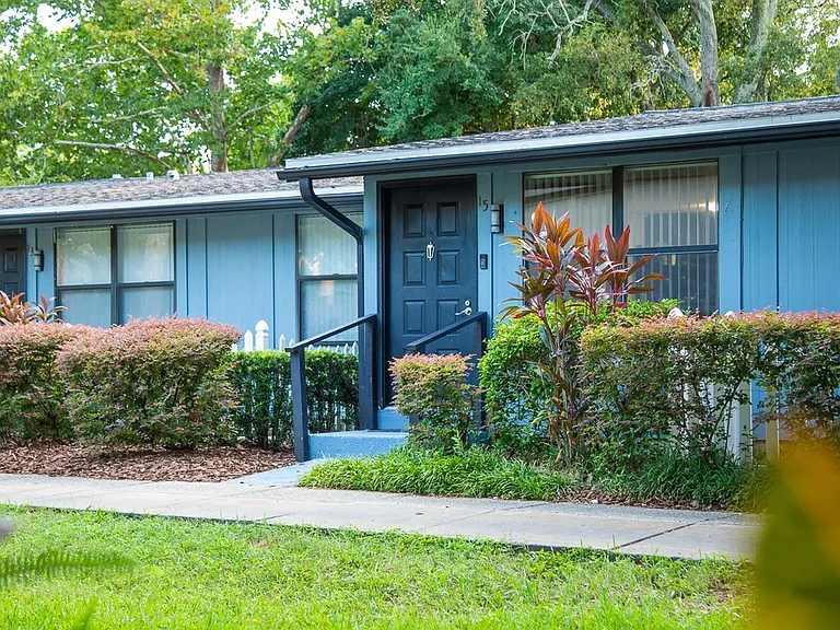 Rosewood Exterior