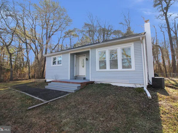 55 Columbus Ave, Browns Mills, NJ 08015