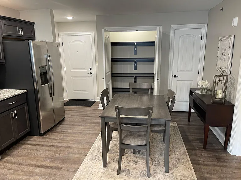 The Heartford Luxury Apartments — Photo 15