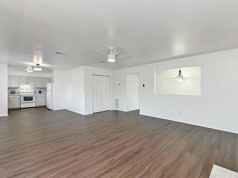 1709 Wild Basin Ledge #B — Photo 28