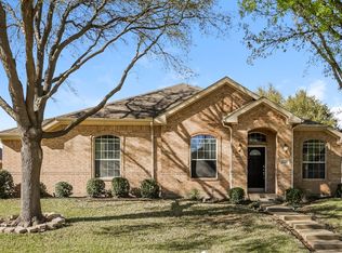 1141 Lakeside Dr, Desoto, TX 75115
