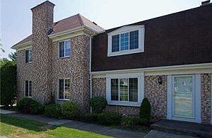 1st image of 55 Carriage Dr APT 2