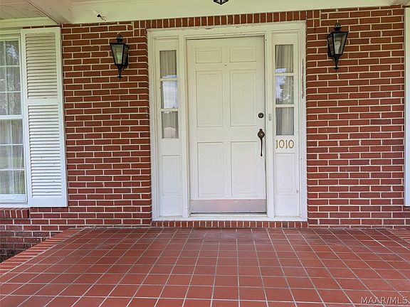 5th image of 1010 Keith Way