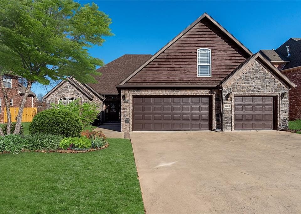 1st image of 6109 W Valley Forge Dr