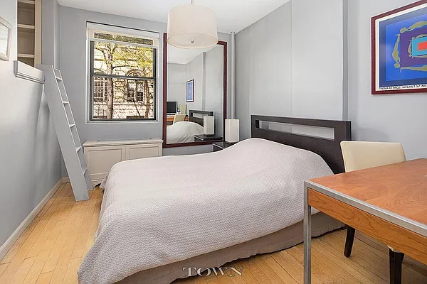 Sold by Town Residential | media 7