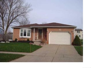 148 Hillpine Rd, Cheektowaga, NY 14227