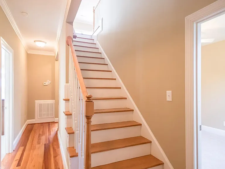 1129 Bennett Rd #2A — Photo 9