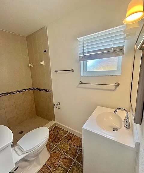 705 E Virginia Ave — Photo 11