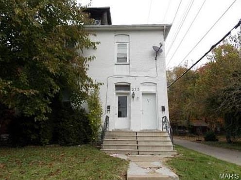 1st image of 213 E Garfield St #B
