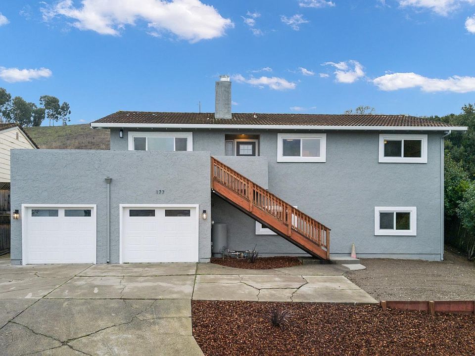1st image of 177 Lang St