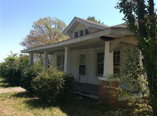 212 E Pritchard St, Asheboro, NC 27203