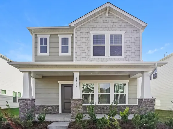 13217 Kenworth Rd, Charlotte, NC 28278
