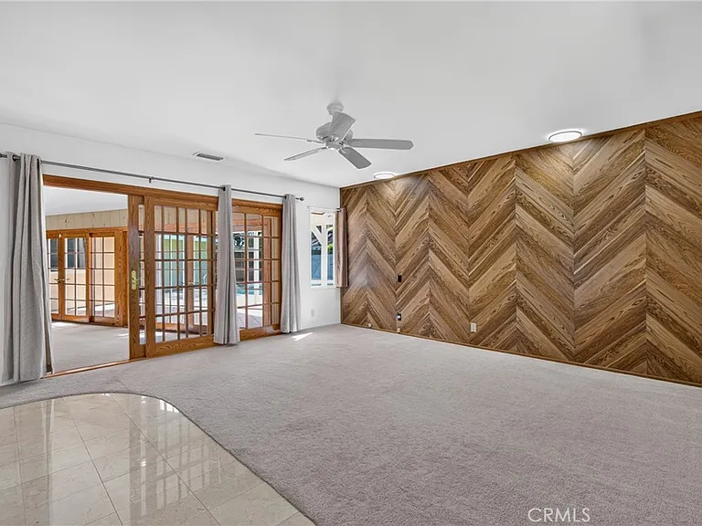 10401 Wystone Ave — Photo 32