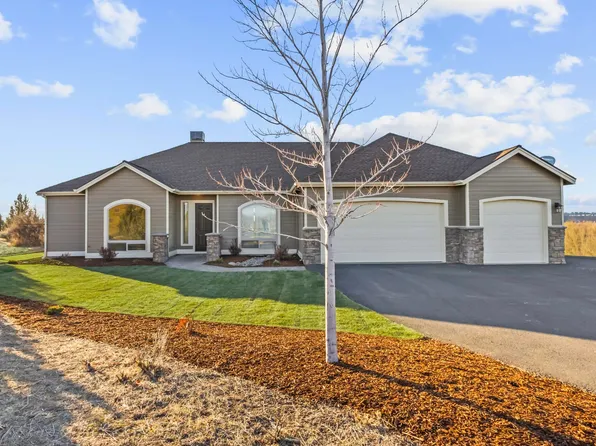 2278 NE Hilltop Ln, Madras, OR 97741