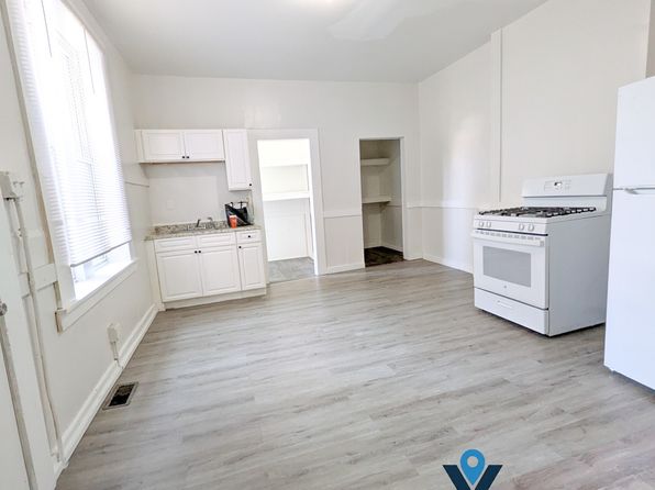 7 Worcester Pl #1