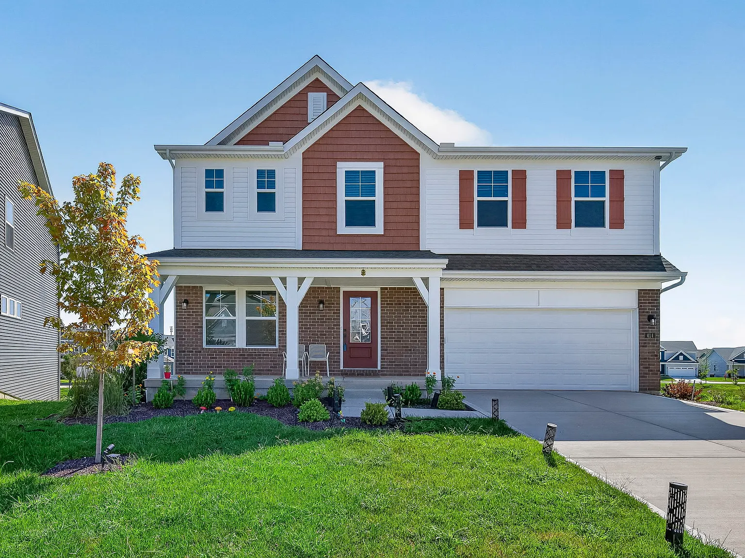 5 bed, 2822 sqft, $3,190 — Photo 4