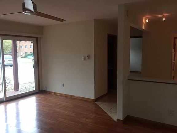 2nd image of 15728 Terrace Dr #O-1