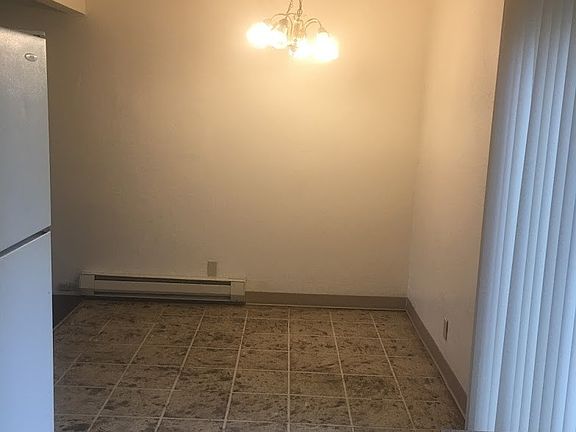 4th image of 400 E 6th Ave APT 1