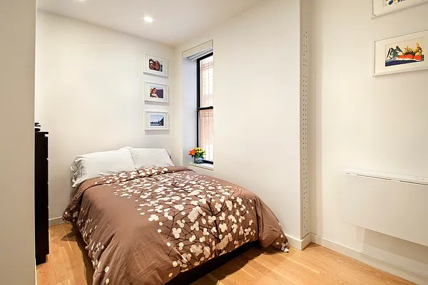 Sold by Owner | media 9